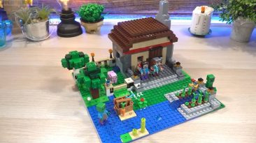 LEGO MINECRAFT Video Review 21161 The Crafting Box 3.0